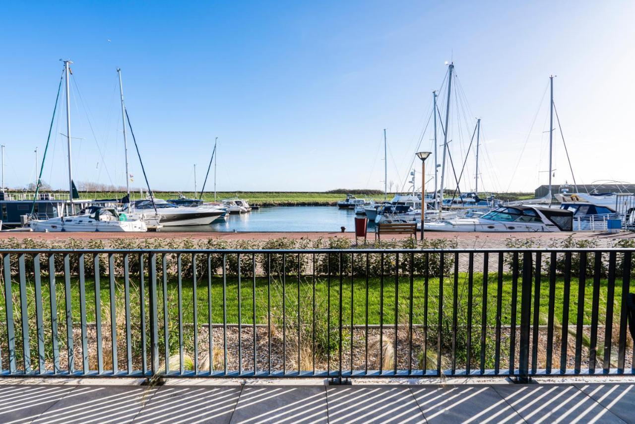 Luxe Appartement In Haven Marina Kamperland - 2 Badkamers 外观 照片